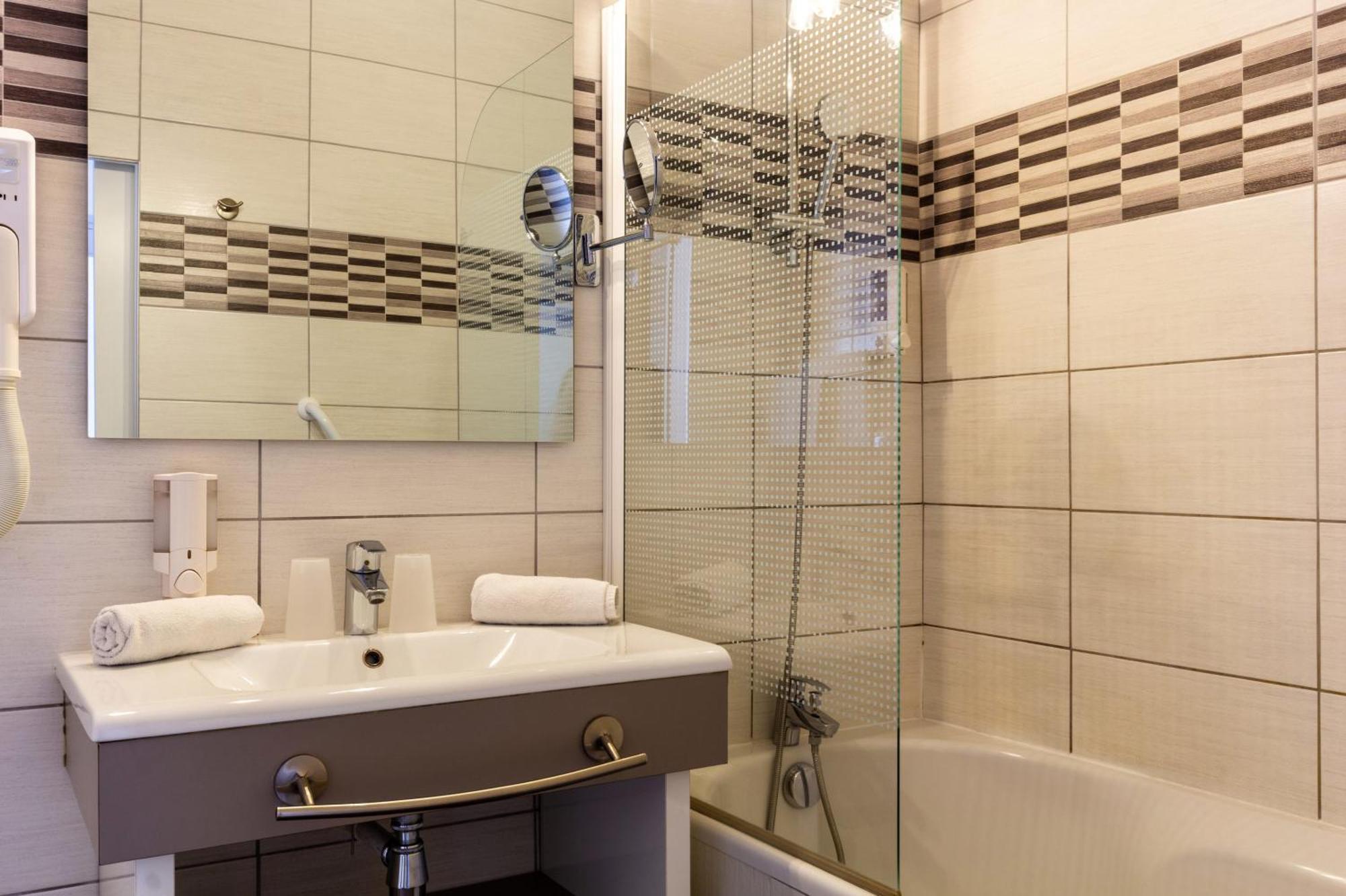 בורדו Hotel Notre Dame מראה חיצוני תמונה