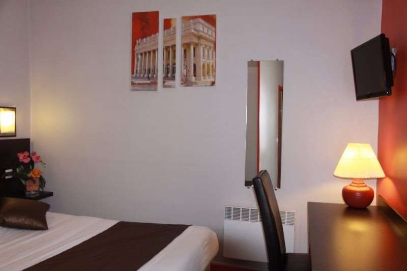 בורדו Hotel Notre Dame חדר תמונה