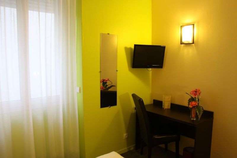 בורדו Hotel Notre Dame חדר תמונה